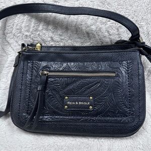 Rein & Bridle Western Cowgirl Vegan Leather Embossed Shoulder Handbag Purse EUC